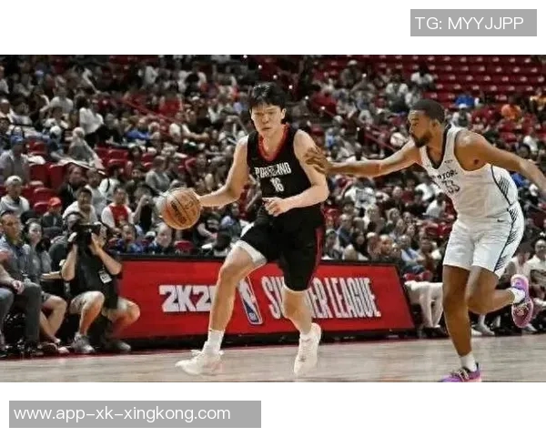 杨瀚森季前赛表现引发关注或将与克林根上赛季数据相近 杨瀚森季前赛表现引发关注或将与克林根上赛季数据相近