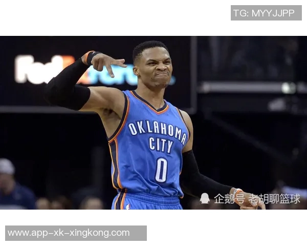 杜兰特雕像设计引发热议下半身雷霆上半身勇士一手篮网寓意深刻 杜兰特雕像设计引发热议下半身雷霆上半身勇士一手篮网寓意深刻