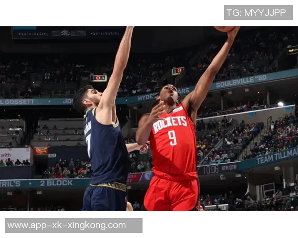 哈克斯全场狂砍28分4板4助罚球完美8中8助球队逆转胜利