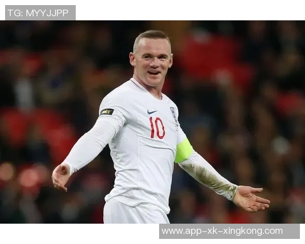 英格兰国家队庆祝鲁尼四十岁生日重温昔日辉煌瞬间