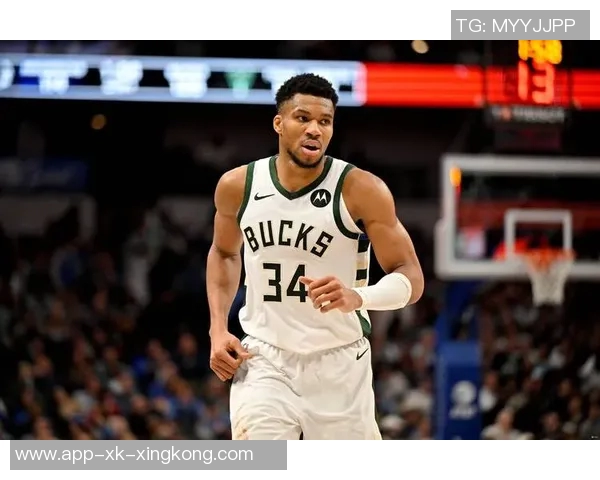 雄鹿客场对决猛龙字母哥确认出战引发期待 雄鹿客场对决猛龙字母哥确认出战引发期待