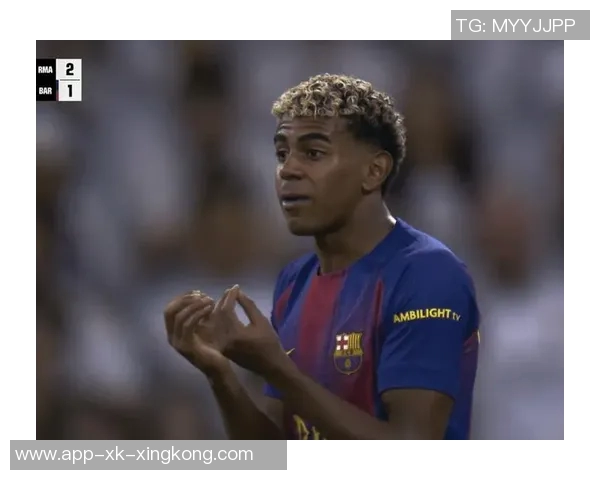 穆尼奥斯回应巴黎转会传闻称为巴萨巴黎皇马曼联效力是梦想