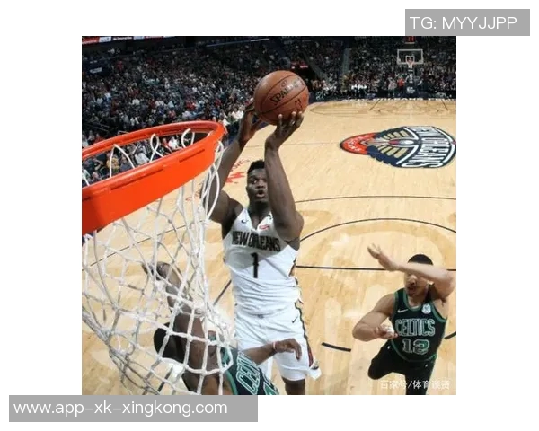 飞虎出击！锡安惊艳单臂补扣文班无奈成背景板未能起跳