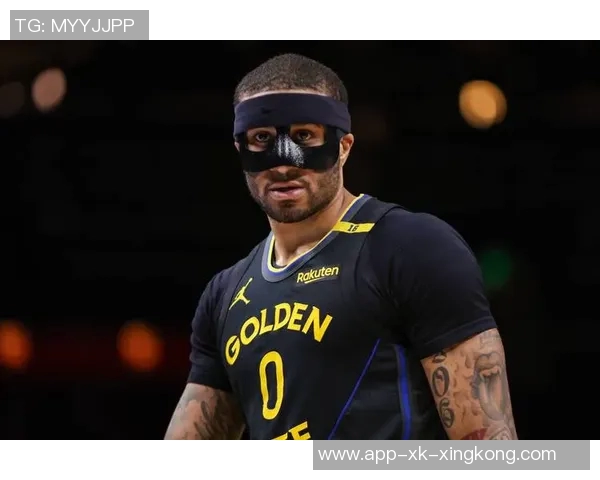 勇士队失利分析：球商联盟顶尖却身高最矮的尴尬局面