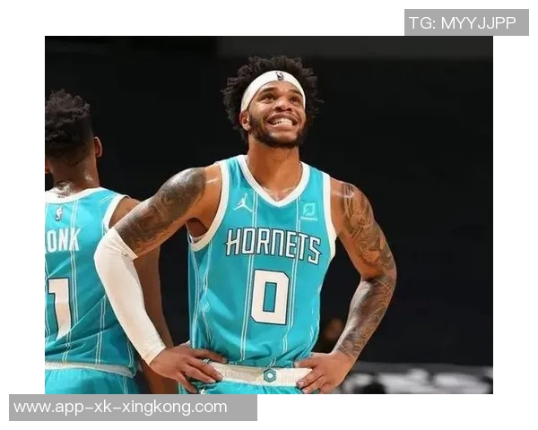 布里奇斯表现低迷12投仅4中三分球失准仅得9分正负值惨淡15